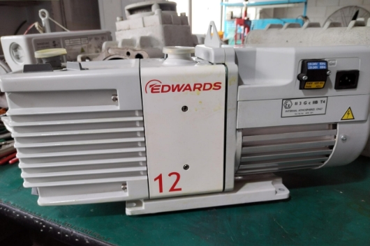 Edwards RV12