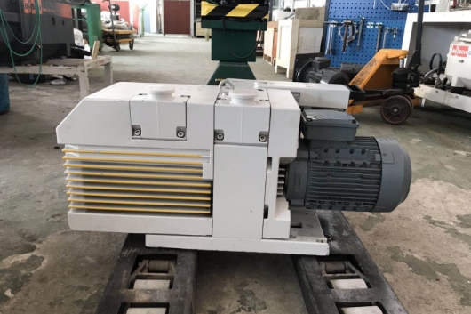 LEYBOLD -D65B