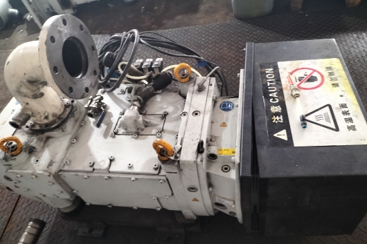 LEYBOLD DV650